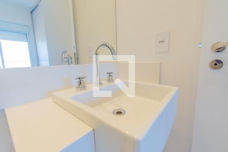 Apartamento à venda com 75m², 2 quartos e 2 vagas Apartamento à venda com 75m², 2 quartos e 2 vagasBanheiro da Suíte 2