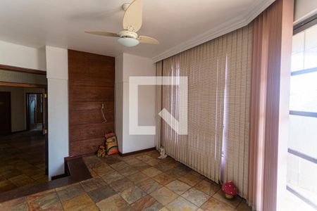Sala 2 de apartamento à venda com 2 quartos, 120m² em Santa Efigênia, Belo Horizonte