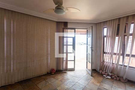 Sala 2 de apartamento à venda com 2 quartos, 120m² em Santa Efigênia, Belo Horizonte