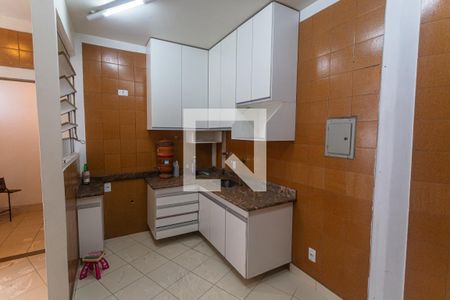 Apartamento à venda com 120m², 2 quartos e 1 vagaCozinha