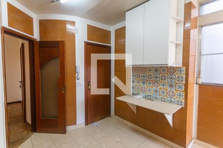 Apartamento à venda com 120m², 2 quartos e 1 vagaCozinha