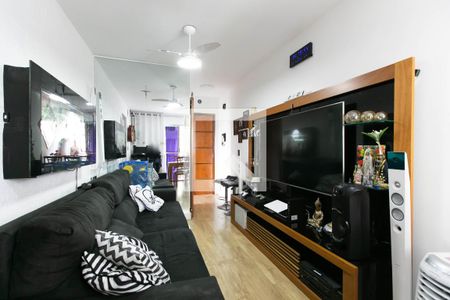 Sala de apartamento à venda com 2 quartos, 48m² em Itaquera, São Paulo