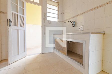 Apartamento à venda com 76m², 2 quartos e sem vagaCozinha