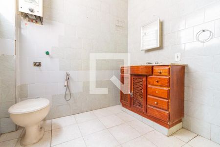 Apartamento à venda com 76m², 2 quartos e sem vagaBanheiro
