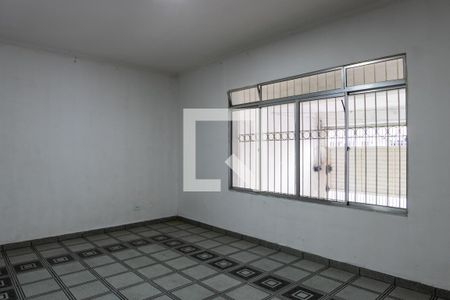 Casa para alugar com 4 quartos, 160m² em Vila Antonieta, São Paulo