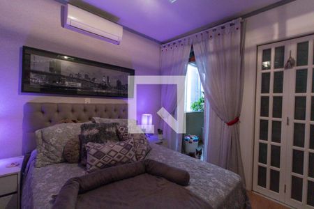 Casa à venda com 230m², 4 quartos e 2 vagas Casa à venda com 230m², 4 quartos e 2 vagasQuarto 3