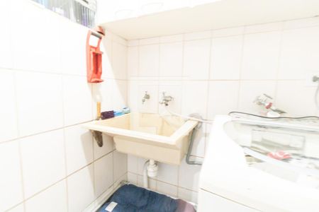 Casa à venda com 230m², 4 quartos e 2 vagas Casa à venda com 230m², 4 quartos e 2 vagasÁrea de Serviço