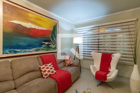 Sala de casa à venda com 4 quartos, 230m² em Butantã, São Paulo