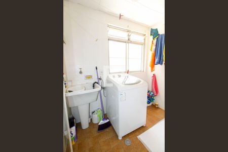 Apartamento à venda com 60m², 2 quartos e 1 vaga Apartamento à venda com 60m², 2 quartos e 1 vagaLavanderia