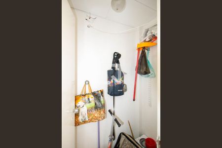 Apartamento à venda com 60m², 2 quartos e 1 vaga Apartamento à venda com 60m², 2 quartos e 1 vagaQuarto Lavanderia