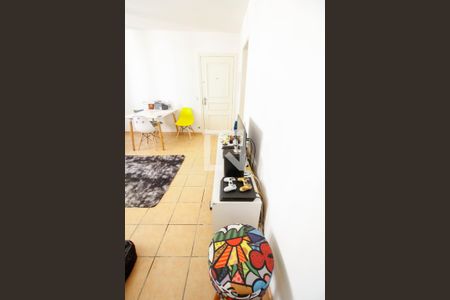 Sala de apartamento à venda com 2 quartos, 60m² em Moema, São Paulo