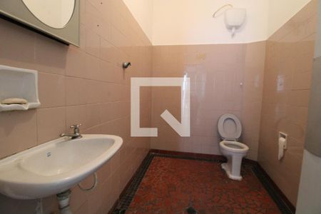 Casa à venda com 128m², 3 quartos e 2 vagasBanheiro 1