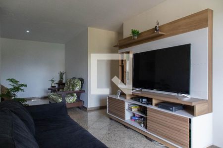 Apartamento à venda com 122m², 3 quartos e 2 vagas Apartamento à venda com 122m², 3 quartos e 2 vagasSala