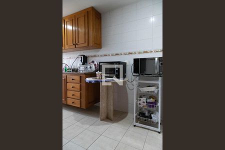 Apartamento à venda com 122m², 3 quartos e 2 vagas Apartamento à venda com 122m², 3 quartos e 2 vagasCozinha