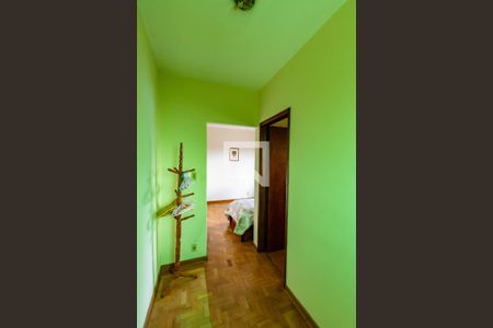 Casa à venda com 312m², 4 quartos e 4 vagas Casa à venda com 312m², 4 quartos e 4 vagasCloset da Suíte 3