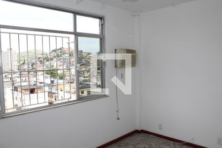 Quarto 1 de apartamento à venda com 2 quartos, 75m² em Olaria, Rio de Janeiro