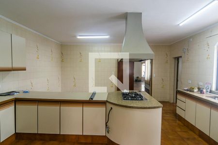 Casa à venda com 376m², 3 quartos e 3 vagasCozinha