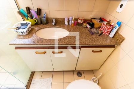 Apartamento à venda com 113m², 3 quartos e 1 vagaBanheiro da suíte