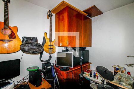 Casa para alugar com 180m², 3 quartos e 2 vagasQuarto de serviço 