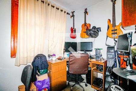 Casa para alugar com 180m², 3 quartos e 2 vagasQuarto de serviço 