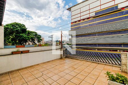 Casa para alugar com 180m², 3 quartos e 2 vagasVaranda