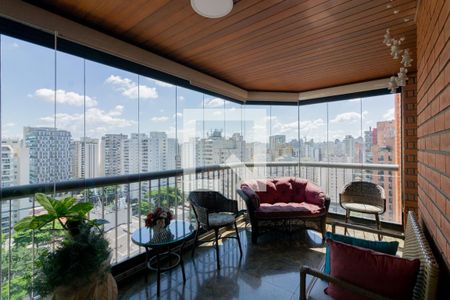 Varanda de apartamento à venda com 4 quartos, 200m² em Vila Uberabinha, São Paulo