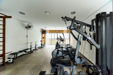 Apartamento à venda com 82m², 3 quartos e 2 vagasAcademia