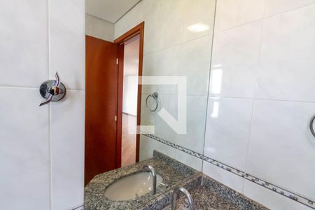 Apartamento à venda com 82m², 3 quartos e 2 vagasEspelho