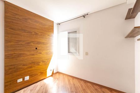 Apartamento à venda com 82m², 3 quartos e 2 vagasQuarto 2