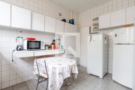 Apartamento à venda com 145m², 3 quartos e sem vagaCozinha