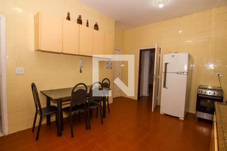 Apartamento para alugar com 205m², 3 quartos e 1 vagaCozinha