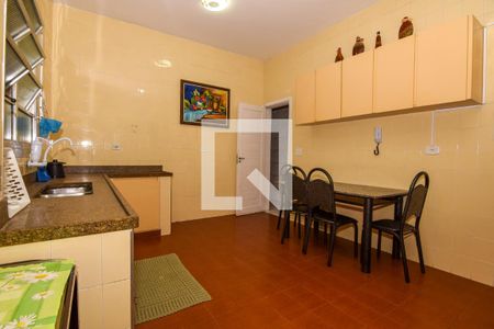 Apartamento para alugar com 205m², 3 quartos e 1 vagaCozinha