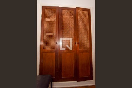 Apartamento para alugar com 205m², 3 quartos e 1 vagaQuarto de Serviço