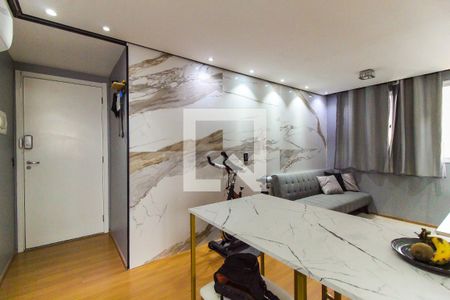 Sala de apartamento à venda com 2 quartos, 41m² em Itaquera, São Paulo