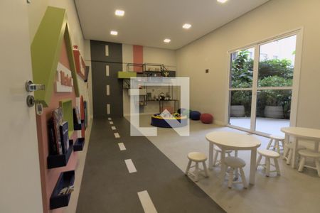 Apartamento para alugar com 35m², 2 quartos e sem vaga Apartamento para alugar com 35m², 2 quartos e sem vagaBrinquedoteca