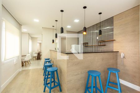 Apartamento para alugar com 40m², 2 quartos e 1 vaga Apartamento para alugar com 40m², 2 quartos e 1 vagaÁrea comum - Salão de festas