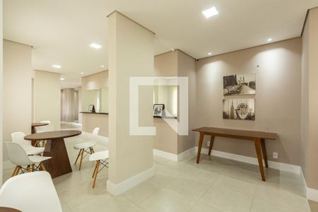 Apartamento para alugar com 40m², 2 quartos e 1 vaga Apartamento para alugar com 40m², 2 quartos e 1 vagaÁrea comum - Salão de festas