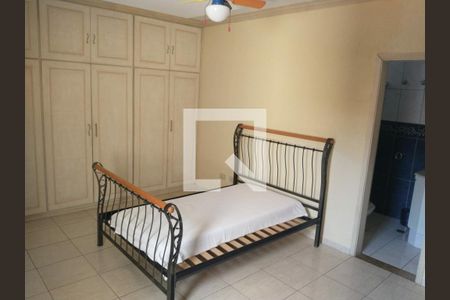 Casa para alugar com 4 quartos, 300m² em Cambuci, São Paulo