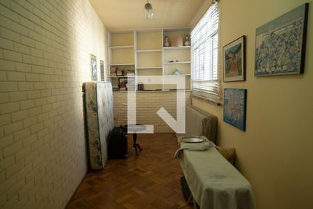 Casa à venda com 550m², 4 quartos e 4 vagasQuarto 4