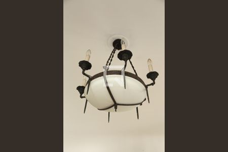 Casa à venda com 550m², 4 quartos e 4 vagasDetalhe Sala