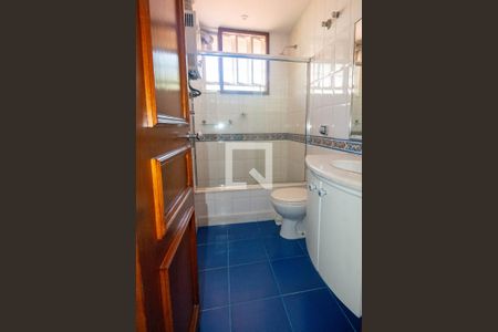 Casa para alugar com 372m², 5 quartos e 2 vagasquarto 1 suite