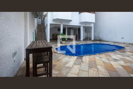 Casa para alugar com 372m², 5 quartos e 2 vagasPiscina