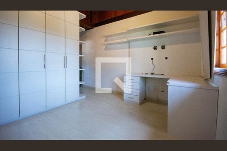 Casa para alugar com 372m², 5 quartos e 2 vagasquarto 1 suite