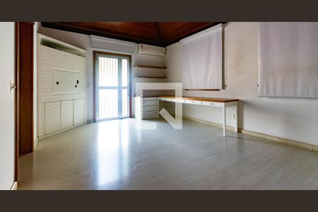 Casa para alugar com 372m², 5 quartos e 2 vagasQuarto 3 - Suíte