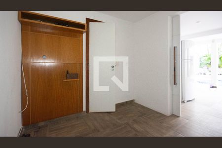 Casa para alugar com 372m², 5 quartos e 2 vagasSuíte - Edícula 