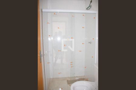 Banheiro de apartamento para alugar com 1 quarto, 35m² em Vila Mazzei, São Paulo