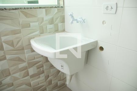 Sala, Cozinha e Área de Serviço de apartamento para alugar com 1 quarto, 35m² em Vila Mazzei, São Paulo