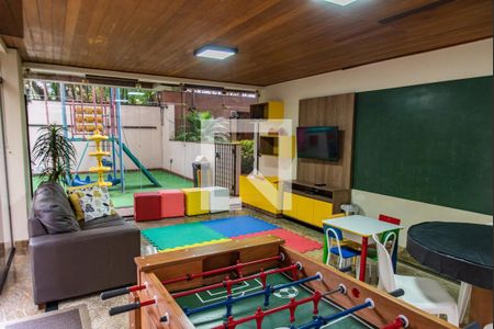Apartamento à venda com 100m², 2 quartos e 2 vagas Apartamento à venda com 100m², 2 quartos e 2 vagasBrinquedoteca