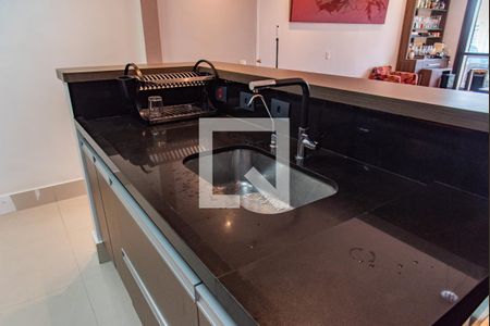 Apartamento à venda com 100m², 2 quartos e 2 vagas Apartamento à venda com 100m², 2 quartos e 2 vagasCozinha