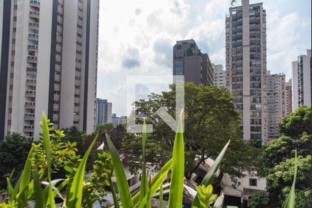 Apartamento à venda com 100m², 2 quartos e 2 vagas Apartamento à venda com 100m², 2 quartos e 2 vagasVista da suíte